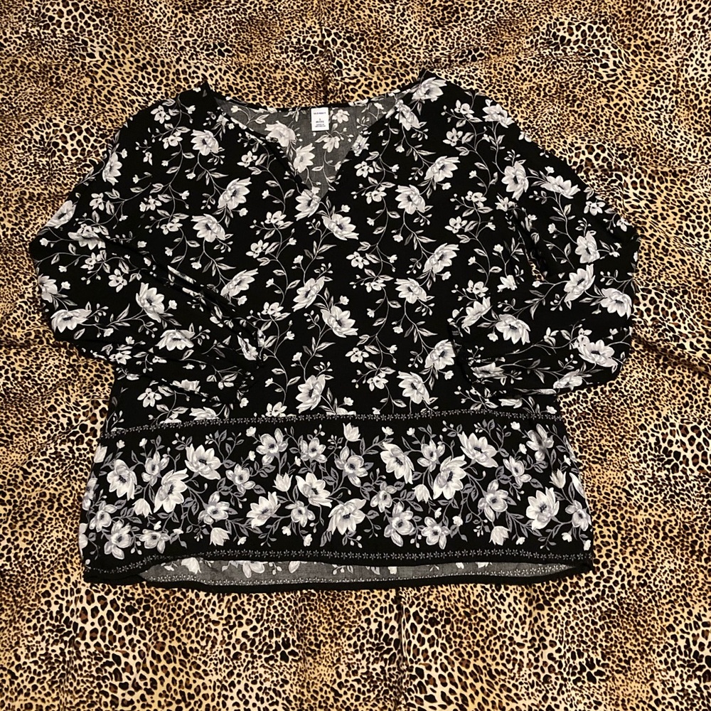 Old Navy Blouse